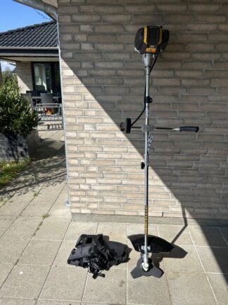 Benzindrevet Buskrydder