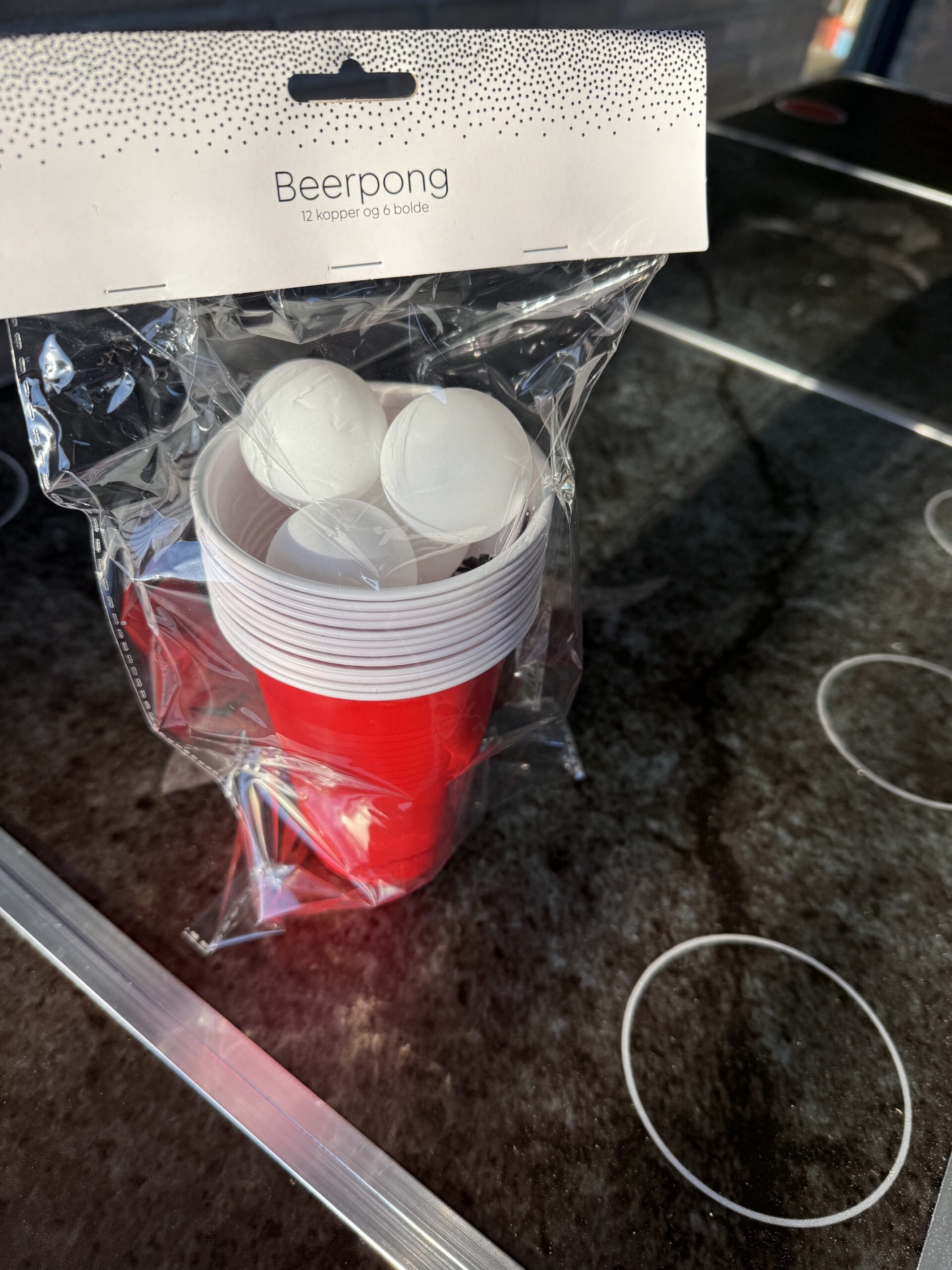Beer Pong Bord inkl. kopper og bolde - Billede 2
